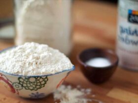 HOW TO MAKE SELF RISING FLOUR
