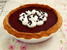 JELL-O Chocolate Pudding Pie Recipe