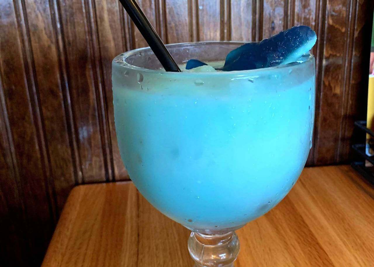 Applebee's shark bowl Recipe