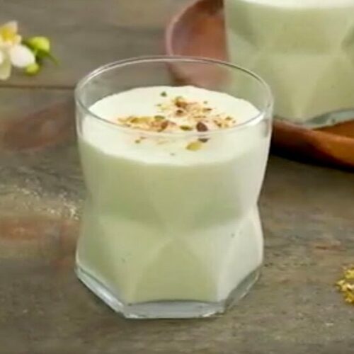 Pistachio Coquito Recipe