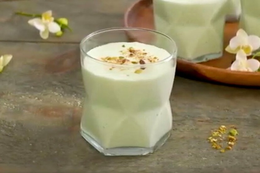 Pistachio Coquito Recipe