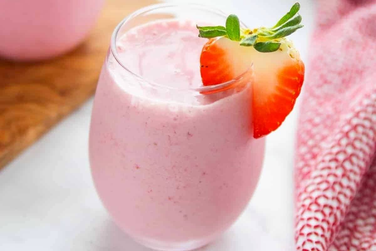Bahama Mama Tropical Smoothie Recipe