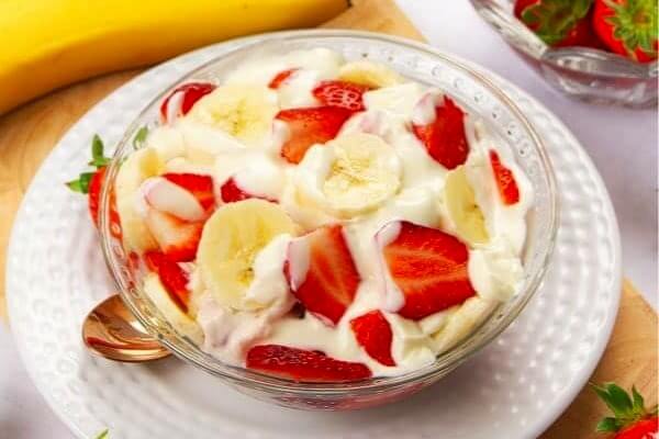 Strawberry Banana Cheesecake Salad Recipe