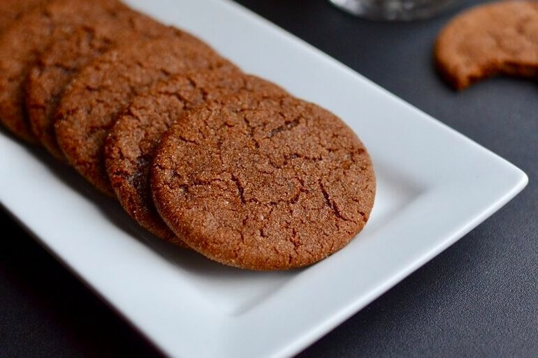 Amish Molasses Cookies Recipe