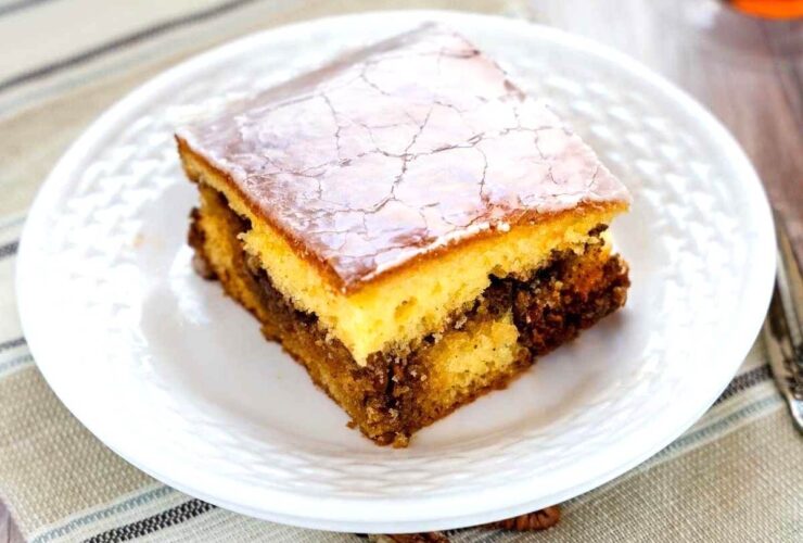 Honey Bun Brownies Recipe