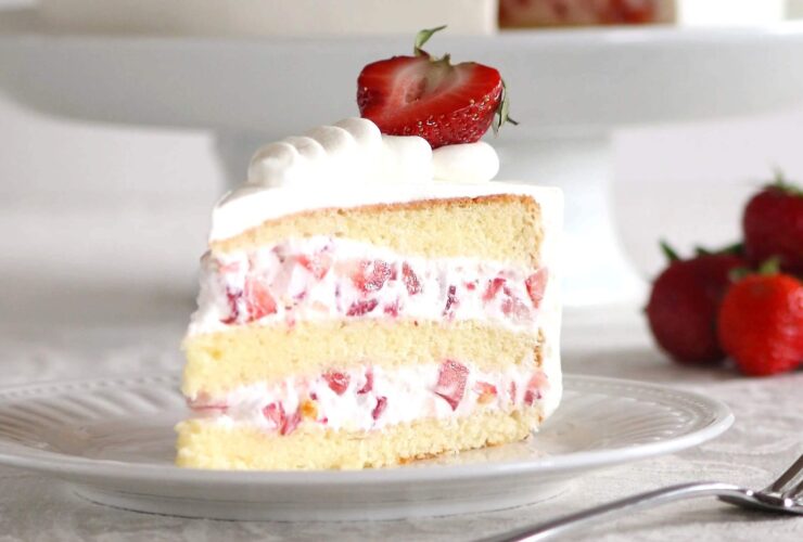 Olive Garden Strawberry Cream Cake Recipe