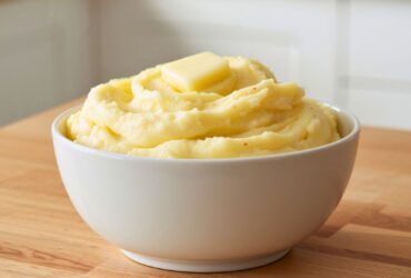 Creamy Mashed Potatoes for Thanksgiving Recipe
