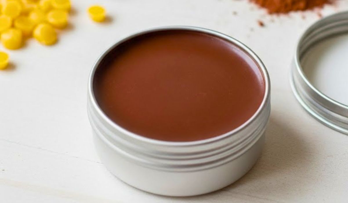 Homemade Chocolate Lip Balm Recipe