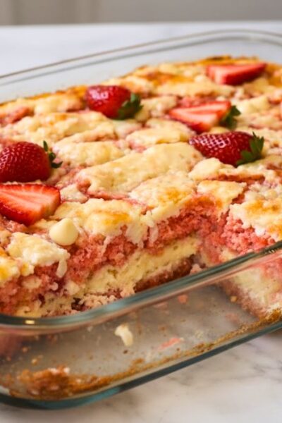 Strawberry Earthquake Cake Recipe