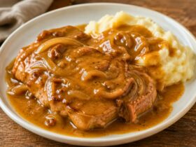 Crockpot Gravy Smothered Pork Chops Recipe